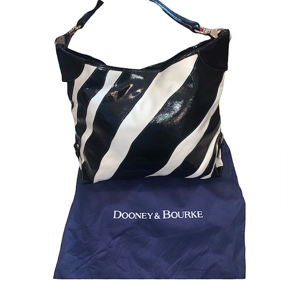 Rare Authentic Dooney & Bourke Purse w/ Dustbag